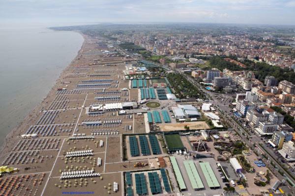 Sottomarina Beach Apartment Exterior foto